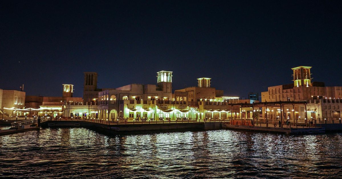 Cashback Restaurants in Deira: Unbeatable Deals in Old Dubai