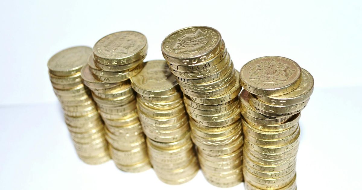Loyalty Points vs Cashback: Why Cashback Wins for Dubai Diners